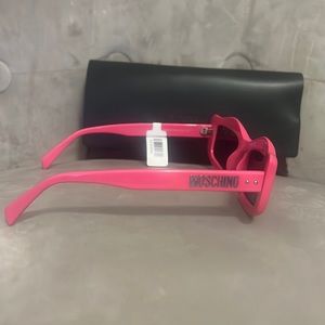 Moschino sun glass